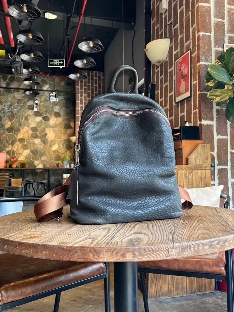 กระเป๋าเป้สะพายหลังหนังแกะธรรม - Leather Work Bag บทวิจารณ์และราคา